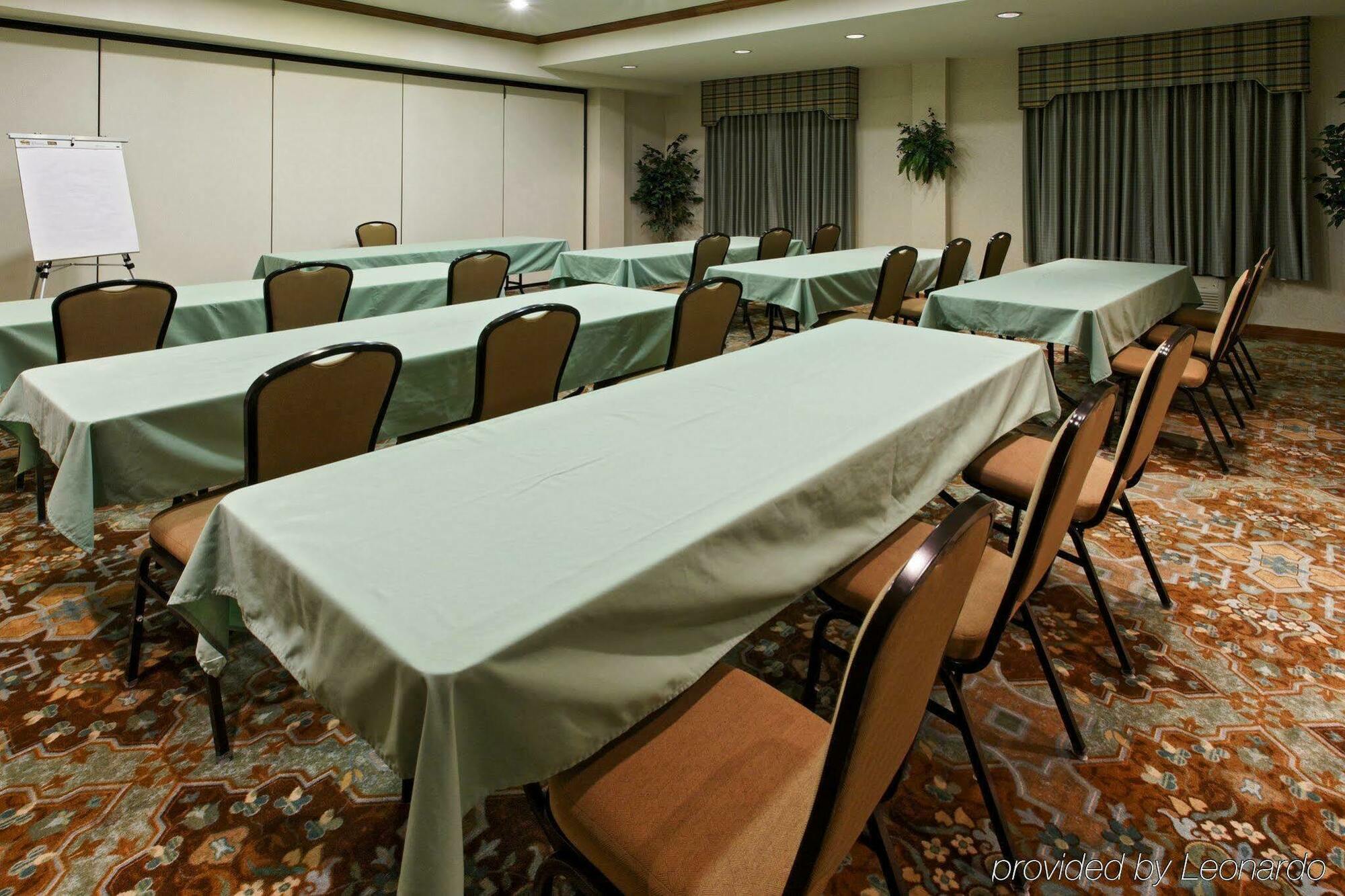 Holiday Inn Express Hotel & Suites Mansfield By Ihg Экстерьер фото